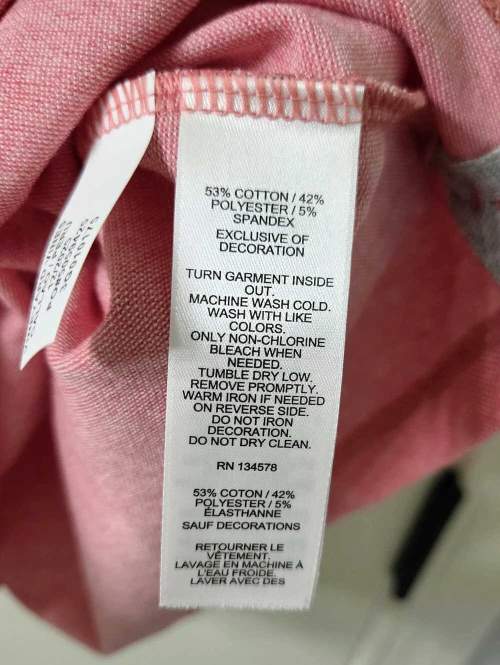 Vineyard Vines this shirt